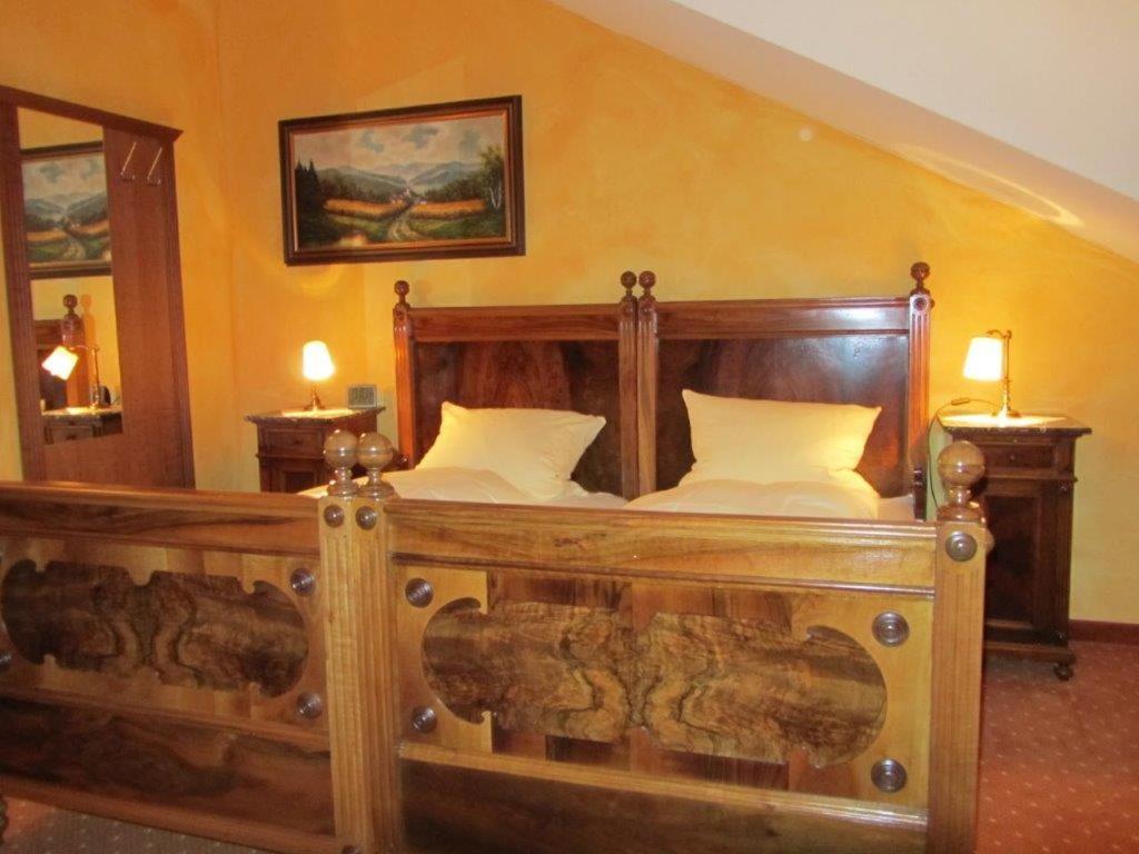 Weinhaus Paradies Bed & Breakfast